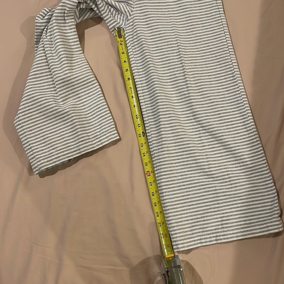 Super cute Merona  wide leg crop capris - Picture 2 of 8